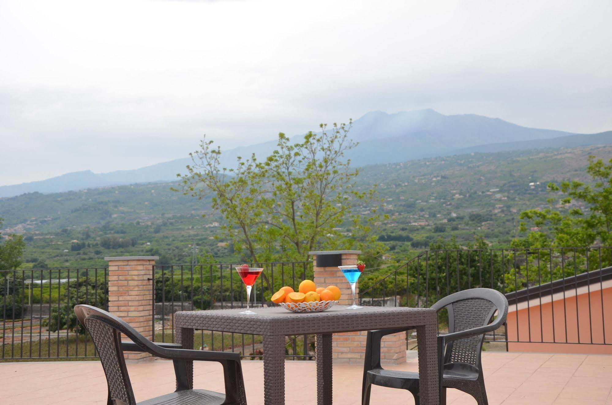 Il Giardino Country Holiday With Pool Taormina Bagian luar foto