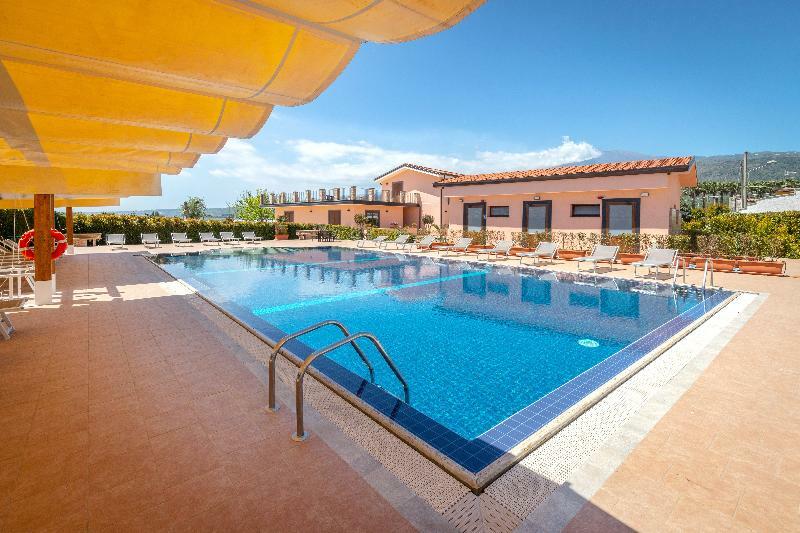Il Giardino Country Holiday With Pool Taormina Bagian luar foto